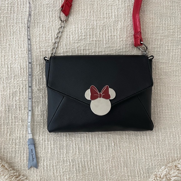 NWOT DISNEY MINNIE ENVELOPE PURSE - Picture 2 of 7